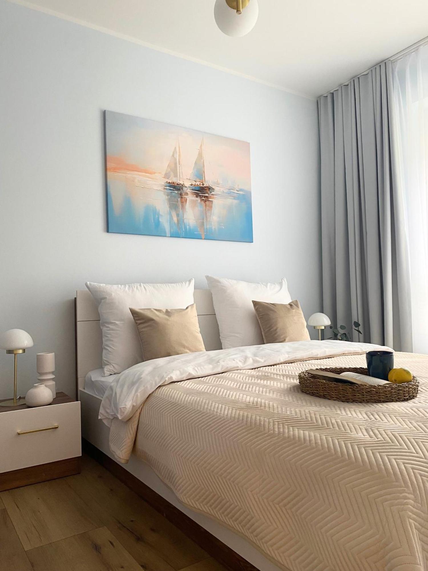 Komfi Apartment Бялисток Екстериор снимка